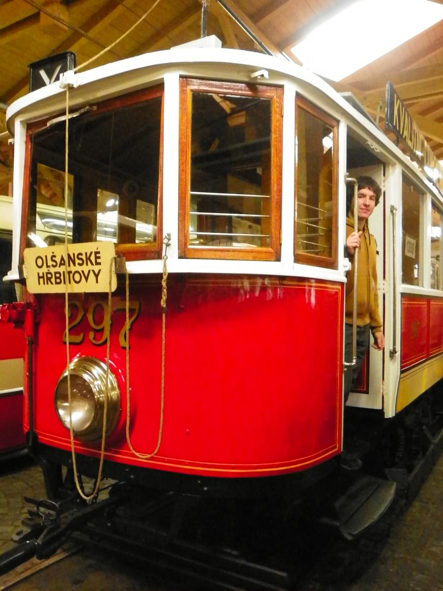 Tramvaj077